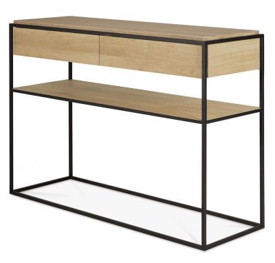 Monolit Konsole aus Eiche von Ethnicraft mit zwei Schubladen und Ablagefläche, schwarzes Metallgestell.